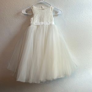 Flower girl dress with heart cutout